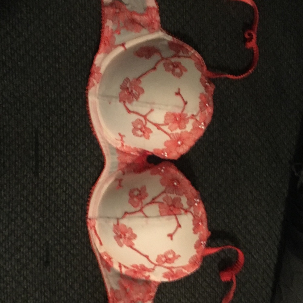 Victoria Secret Bra